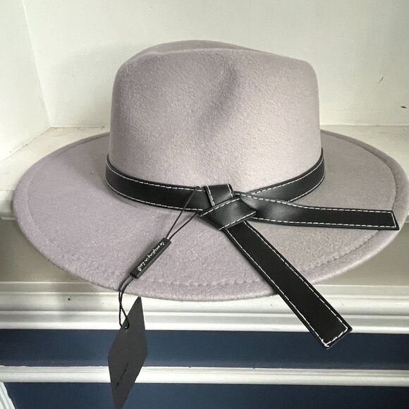 NWT Do Everything in Love Felted Panama Silver Gray Leather Band Brim Hat Unisex - Picture 1 of 6